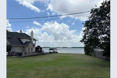 3739 Shore Shadows Drive, Crosby, TX 77532 - Photo 13