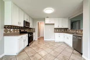 5739 Westminster Village Dr, Houston, TX 77084 - Photo 19