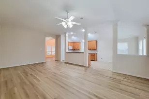 6806 Haley Ct, Pearland, TX 77584 - Photo 13