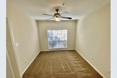 1919 Post Oak Park Dr Drive #4205, Houston, TX 77027 - Photo 5