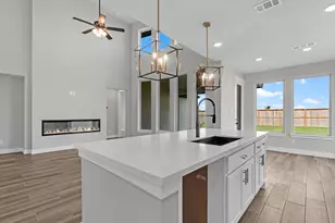 31427 Meadow Grove Ct, Fulshear, TX 77423 - Photo 9