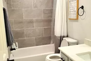 5250 Washington Ave, Houston, TX 77007 - Photo 17