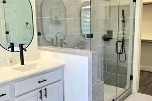 5250 Washington Ave, Houston, TX 77007 - Photo 15