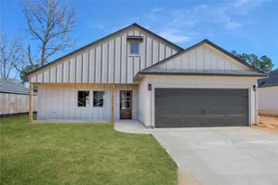 21 Bluegill Dr, Shepherd, TX 77371 - Photo 1