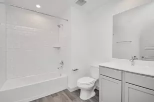 12814 Heddington Grv Ln, Houston, TX 77047 - Photo 7