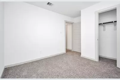 12814 Heddington Grove Lane, Houston, TX 77047 - Photo 9