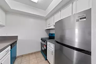 3131 Southwest Freeway C40, Houston, TX 77098 - Photo 11