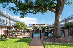 3131 Southwest Freeway C40, Houston, TX 77098 - Photo 13