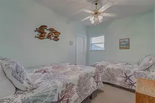 2691 Gillespie, Crystal Beach, TX 77650 - Photo 21