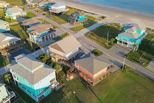 2691 Gillespie, Crystal Beach, TX 77650 - Photo 37