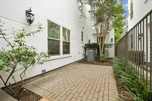 4220 Dickson St, Houston, TX 77007 - Photo 25