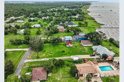 10518 Ocean Drive, Beach City, TX 77523 - Photo 25