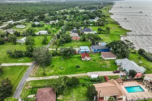 10518 Ocean Dr, Beach City, TX 77523 - Photo 25