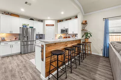 316 Carlos Leal Drive, Dayton, TX 77535 - Photo 13