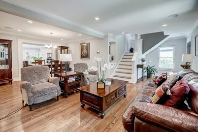 1963 W McKinney Street, Houston, TX 77019 - Photo 11