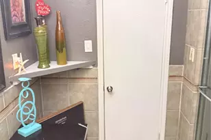 8407 Sonneville Dr, Houston, TX 77080 - Photo 7