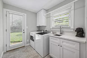 9329 Walterville Rd, Houston, TX 77080 - Photo 17