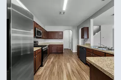 10311 Urban Oak Trail, Houston, TX 77044 - Photo 5