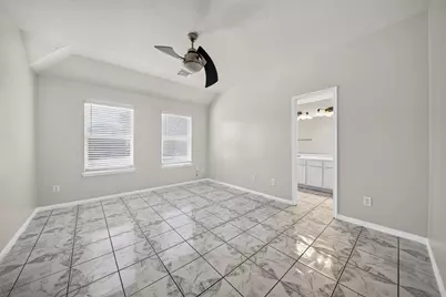 20023 Ravenmeadow Lane, Katy, TX 77449 - Photo 5