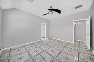 20023 Ravenmeadow Ln, Katy, TX 77449 - Photo 13