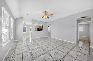 20023 Ravenmeadow Ln, Katy, TX 77449 - Photo 3