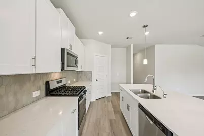 5917 Mockingbird Lodge Lane, Pearland, TX 77584 - Photo 7