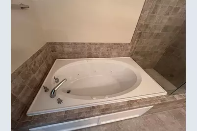 2710 Hullsmith Drive #404, Houston, TX 77063 - Photo 11