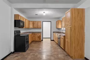 307 County Rd 6021, Dayton, TX 77535 - Photo 11