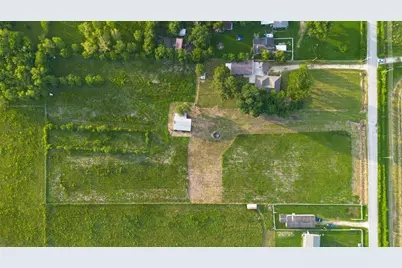 307 County Road 6021, Dayton, TX 77535 - Photo 7