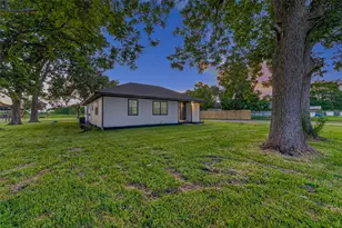 307 County Rd 6021, Dayton, TX 77535 - Photo 3