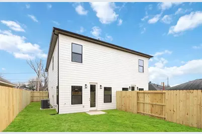 7980 Angus Street #A/B, Houston, TX 77028 - Photo 15