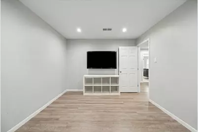 3111 E Hickory Park Circle, Sugar Land, TX 77479 - Photo 23