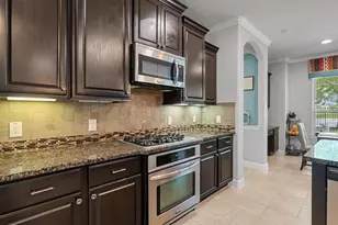 5323 Savannah Bend Dr, Rosharon, TX 77583 - Photo 9