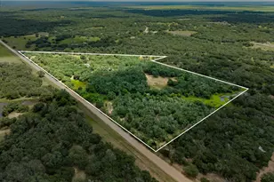5641 Co Rd 14, Hallettsville, TX 77964 - Photo 1