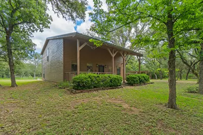 5641 County Road 14, Hallettsville, TX 77964 - Photo 13