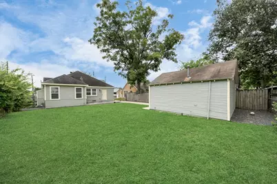 609 Reid Street, Houston, TX 77022 - Photo 43