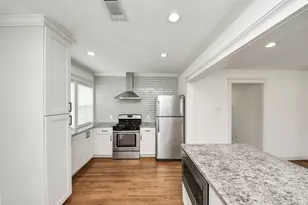 609 Reid St, Houston, TX 77022 - Photo 15