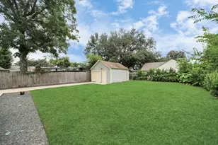 609 Reid St, Houston, TX 77022 - Photo 41