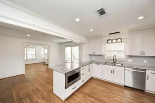 609 Reid St, Houston, TX 77022 - Photo 17