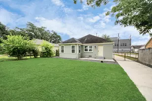 609 Reid St, Houston, TX 77022 - Photo 43