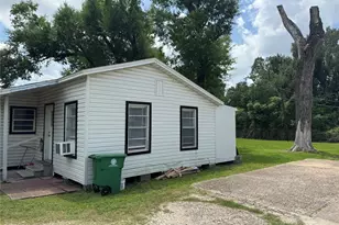 413 Genoa Red Bluff Rd, Houston, TX 77034 - Photo 3