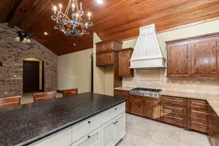 3365 Esplanade, Beaumont, TX 77707 - Photo 13