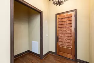 3365 Esplanade, Beaumont, TX 77707 - Photo 5