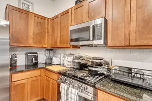 419 Magnolia St, Richwood, TX 77531 - Photo 5