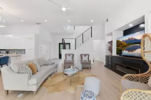 3859 Tartan Ln, Houston, TX 77025 - Photo 11