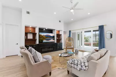 3859 Tartan Lane, Houston, TX 77025 - Photo 9