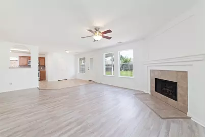 32315 Golden Oak Park, Conroe, TX 77385 - Photo 9