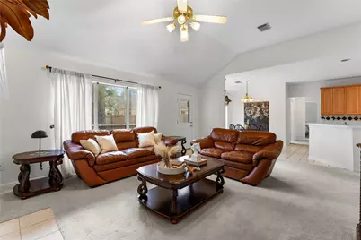 147 Linton Downs Place, The Woodlands, TX 77382 - Photo 9