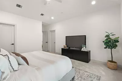 4011 Buffalo Moon Drive, Houston, TX 77045 - Photo 19