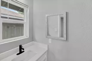 2114 Linden Creek Ln, Houston, TX 77017 - Photo 21